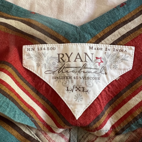 Ryan Michael, Western Cowgirl Poncho Fringe, Rodeo, Festival, Like New! - Picture 6 of 6